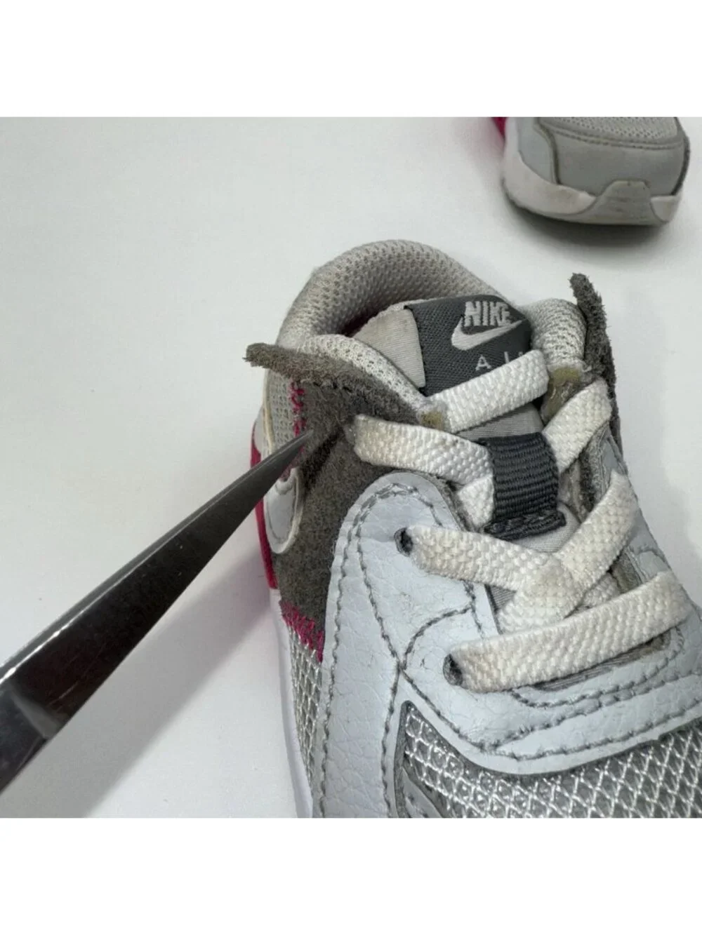 Nike Shoes Girls 4C Air MAX Excee Toddler Gray Pink White